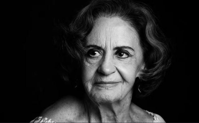 Morre Laura Cardoso, ícone da televisão brasileira, aos 98 anos
