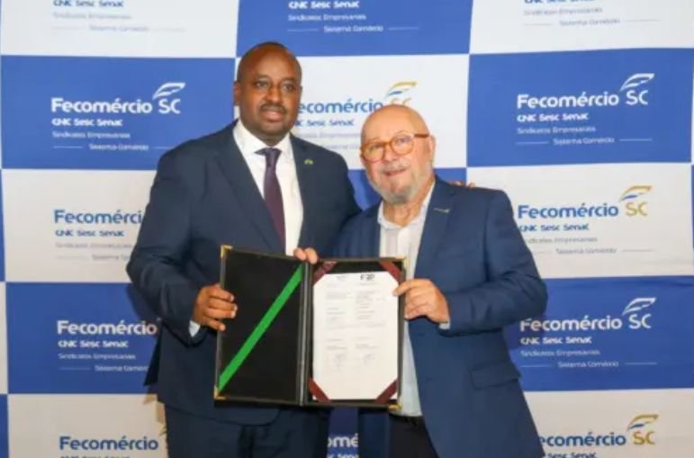 Fecomércio SC e Ruanda firmam acordo de cooperação em áreas estratégicas