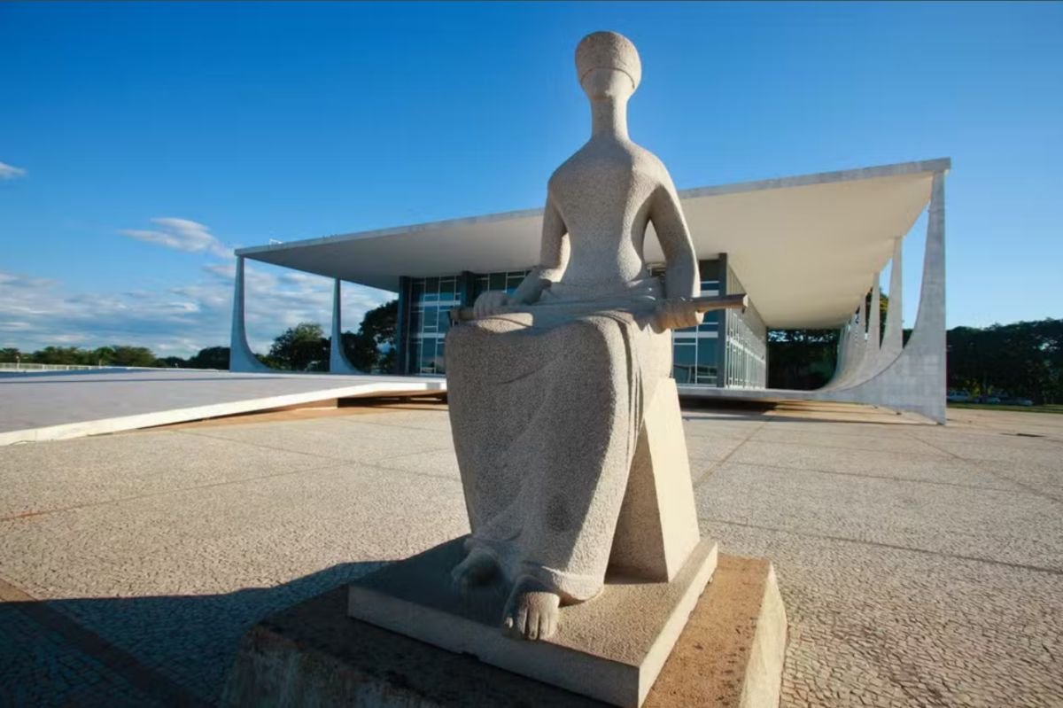 STF proíbe aumento de alíquota do IPTU baseado apenas na área do imóvel