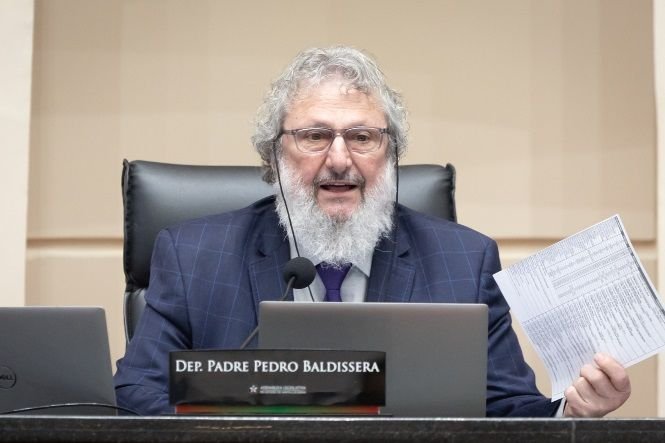 Alesc aprova moção de apoio à campanha salarial dos jornalistas de Santa Catarina