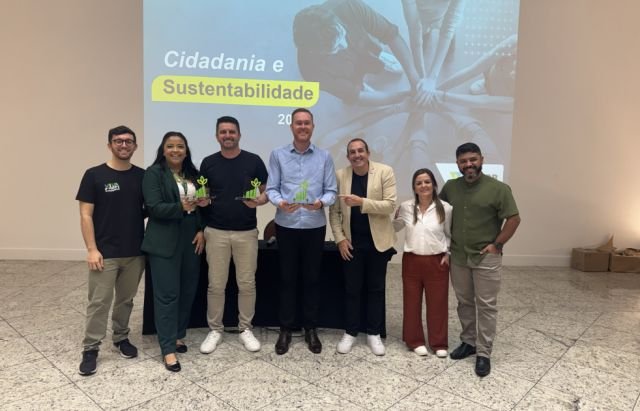 Sicoob São Miguel conquista três troféus nacionais por educação financeira