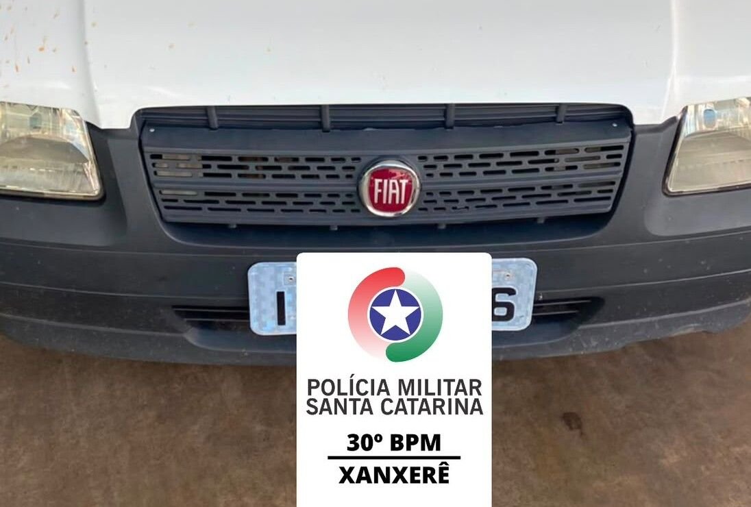 Homem é preso com Fiat Uno usando placas de outro veículo em Xanxerê