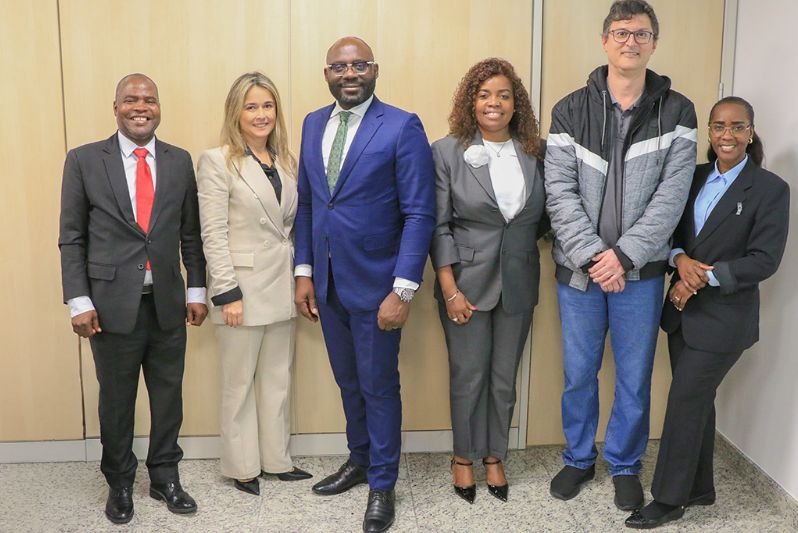 Auditores de Angola participam de capacitação no Tribunal de Contas de SC
