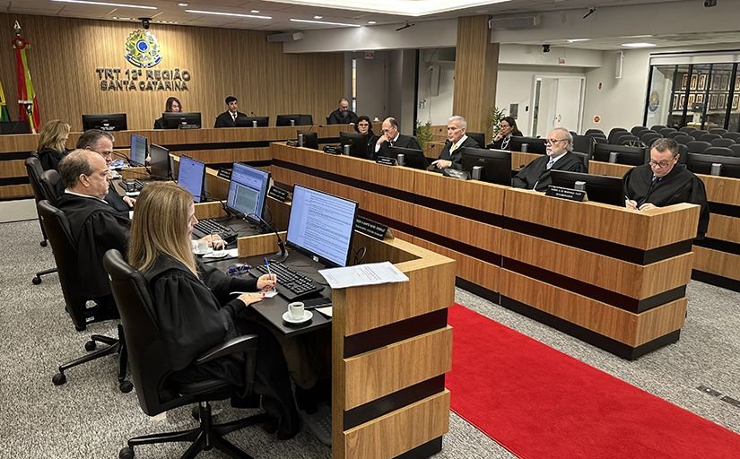 TRT-SC determina que trabalhador deve comprovar falta de pausas em frigoríficos