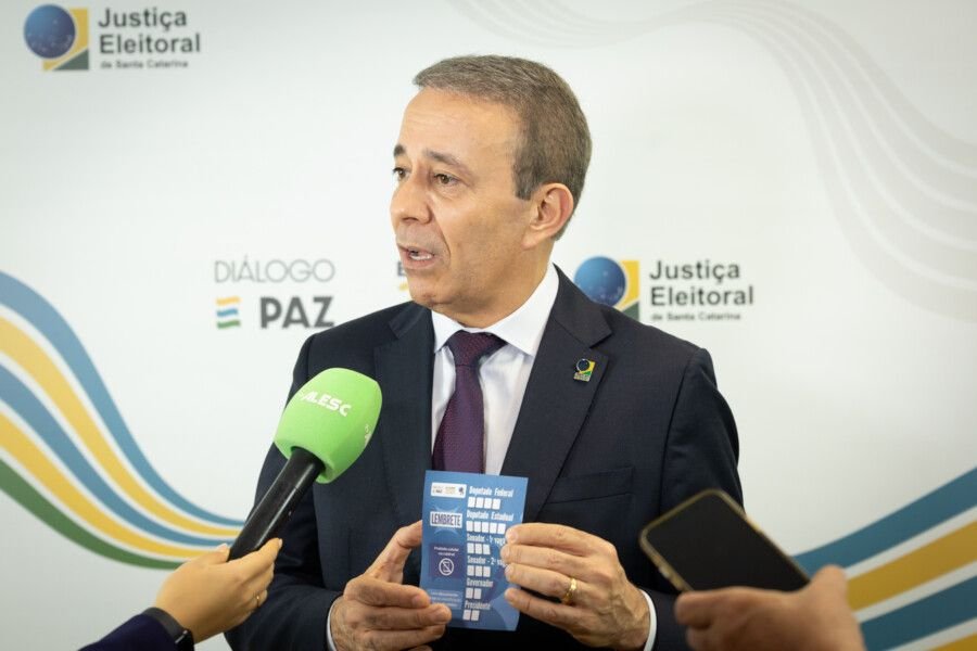 Preparativos para as eleições de 4 de outubro em Santa Catarina