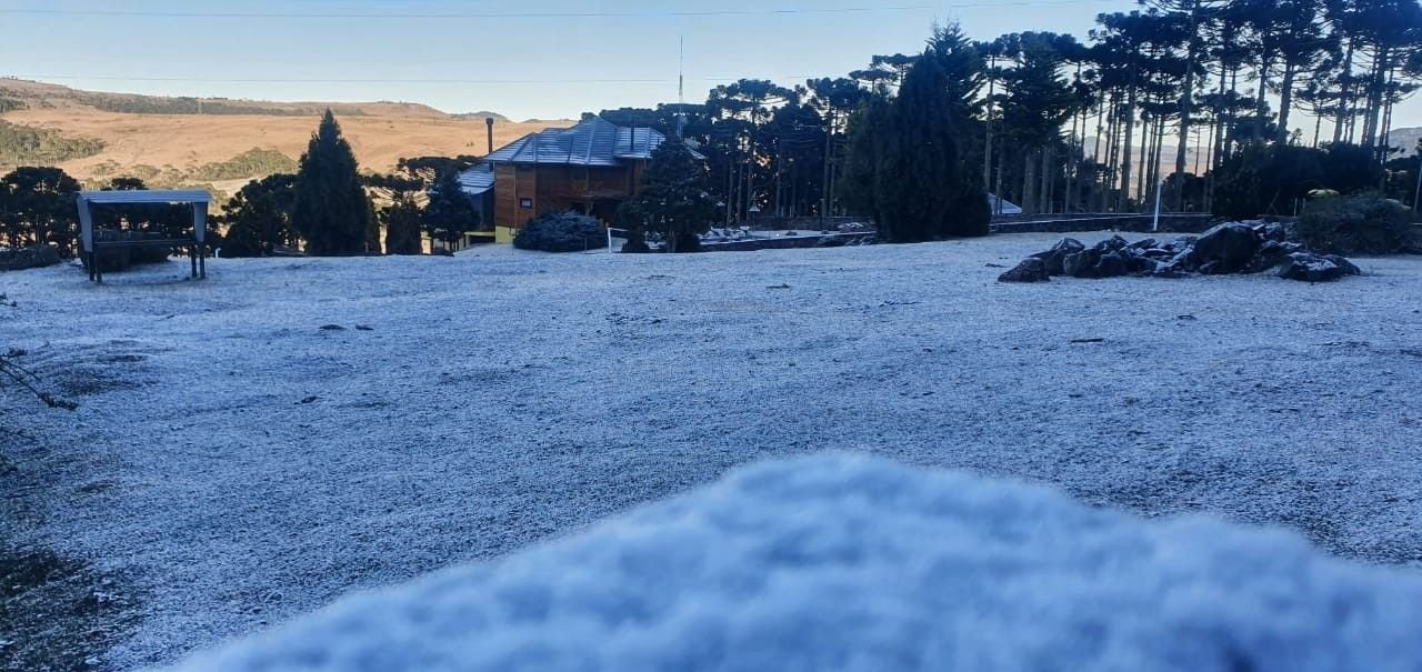 SC terá frio intenso com mínimas de até -8°C e chance de neve neste feriadão