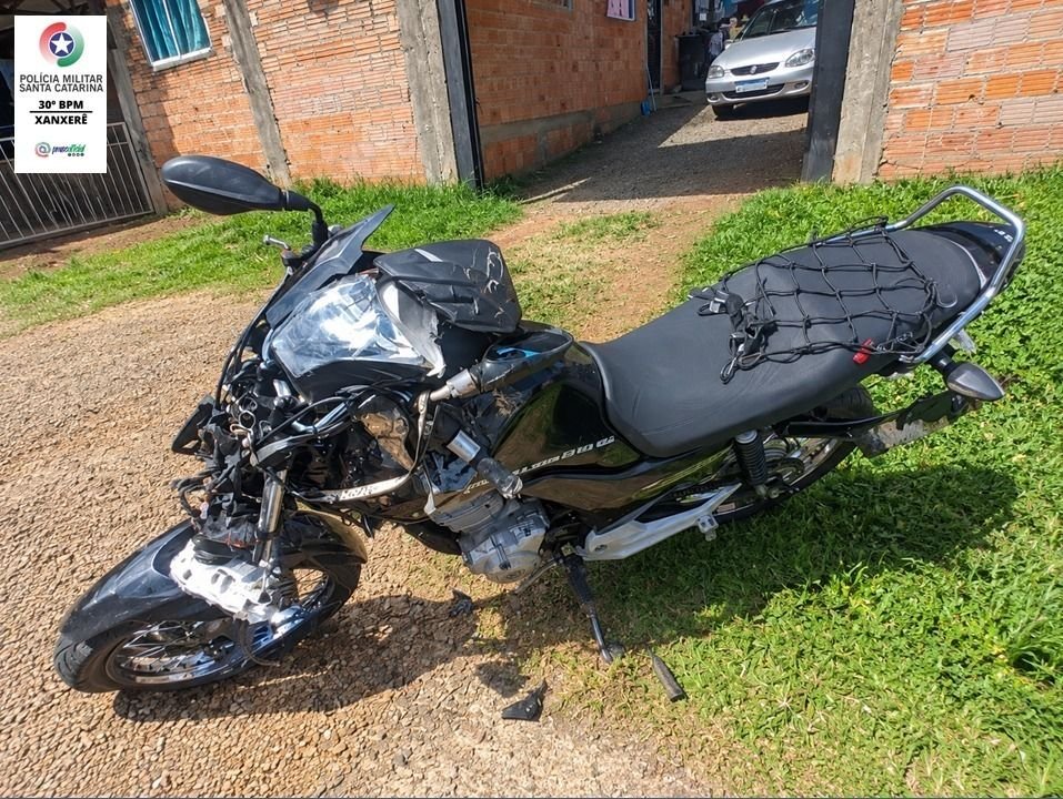 Motociclista fica ferido após colisão durante ultrapassagem em Xanxerê