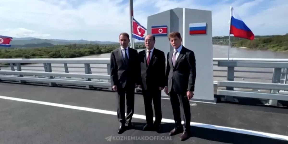 Rússia e Coreia do Norte inauguram primeira ponte rodoviária na fronteira