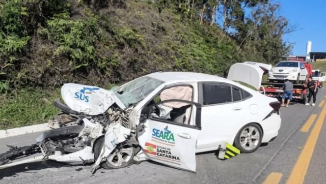PRF investiga possível terceiro veículo em acidente fatal na BR-470