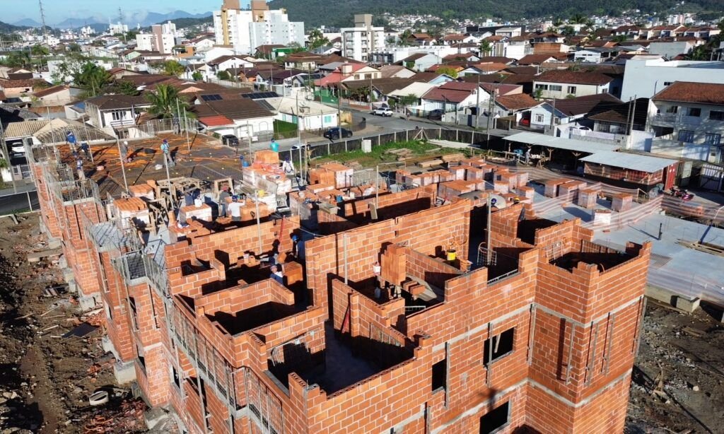 Joinville divulga lista de 144 famílias pré-selecionadas para o Residencial Areia Branca