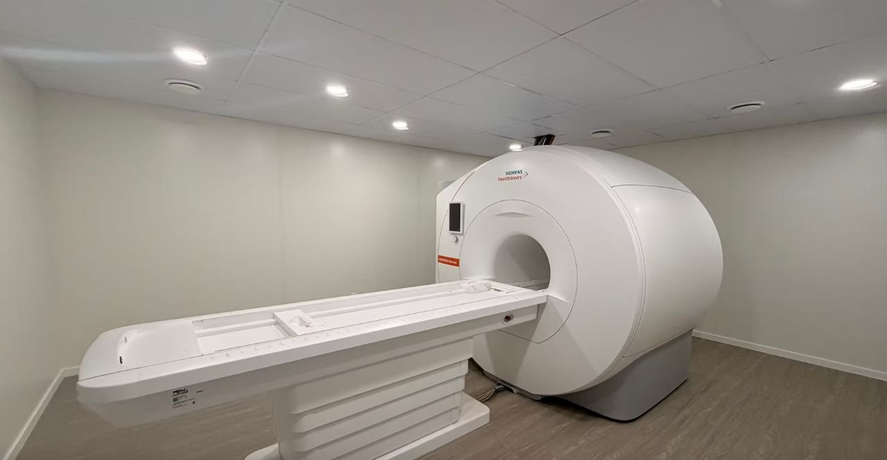 HRO recebe novo aparelho de ressonância magnética com inteligência artificial