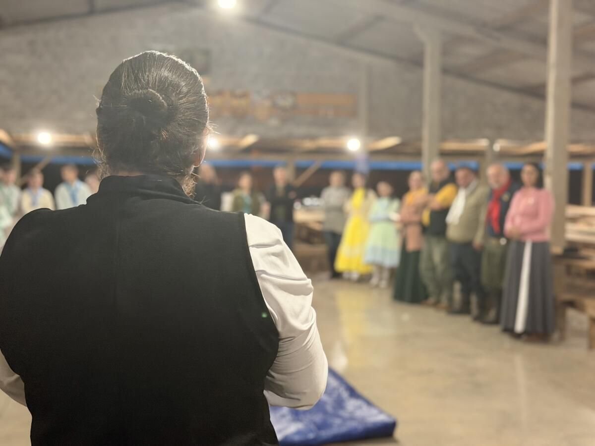 Culto Crioulo destaca tradições durante Acampamento Farrapo em São Miguel do Oeste