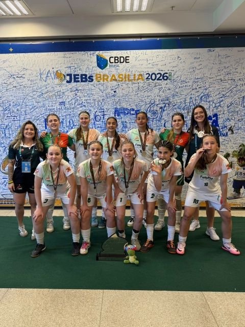 Futsal feminino de Guaraciaba conquista vice-campeonato nos JEBs Brasil 2026