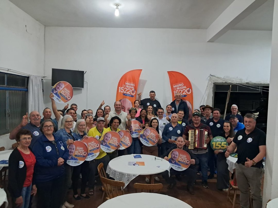 MAURO DE NADAL REUNIU APOIADORES EM DESCANSO
