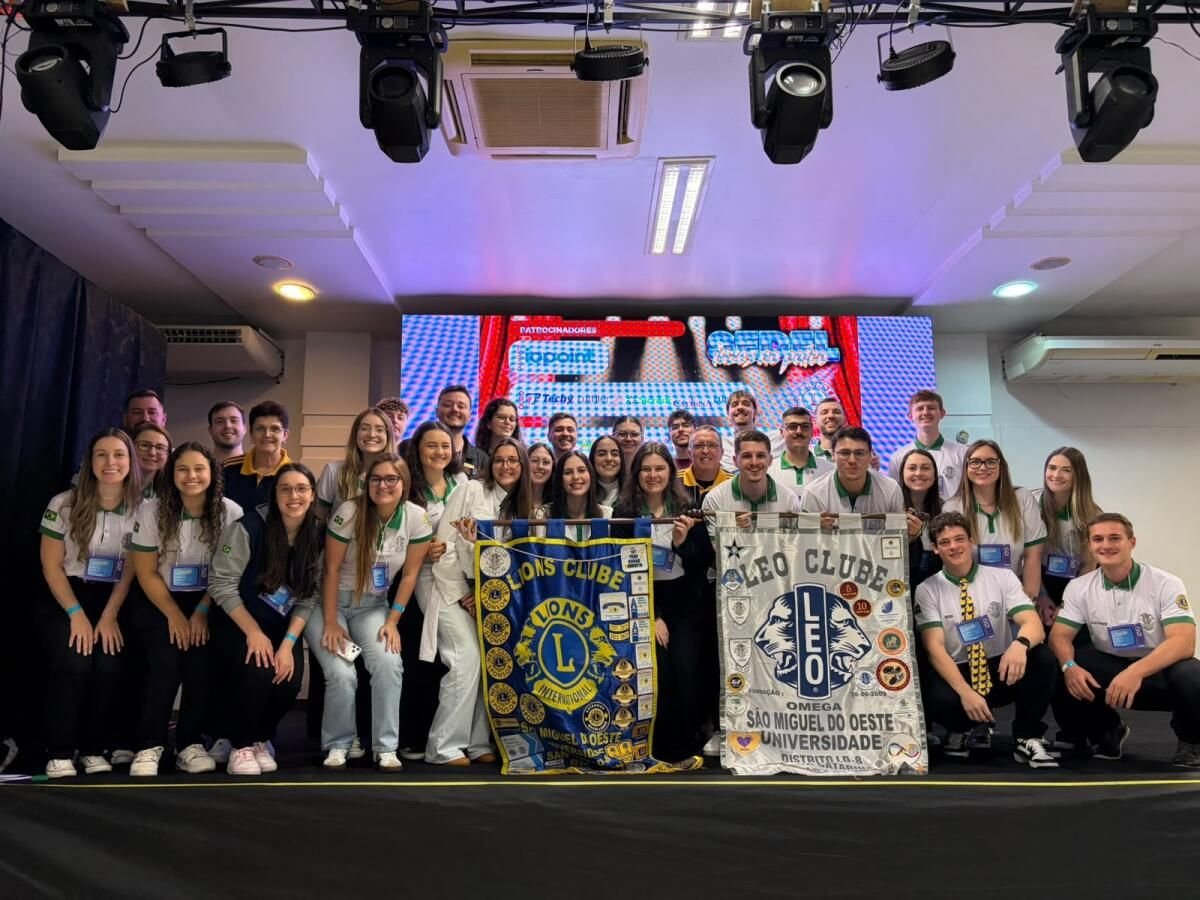 LEO Clube reúne cerca de 250 jovens em seminário regional, em São Miguel do Oeste