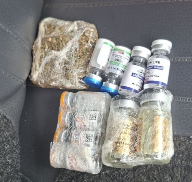 PM apreende maconha e medicamentos trazidos do Paraguai na BR-282 em Iraceminha