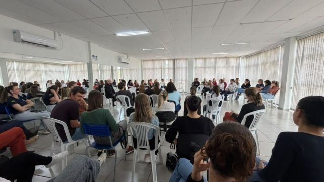 Maravilha promove programação de fortalecimento da rede de proteção à infância e adolescência