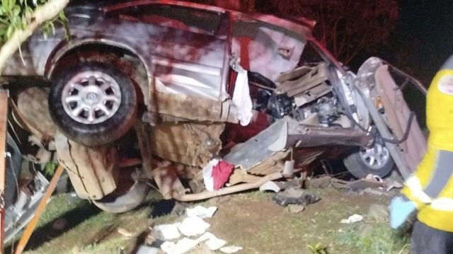 Duas pessoas ficam gravemente feridas em acidente na SC-160 em Pinhalzinho