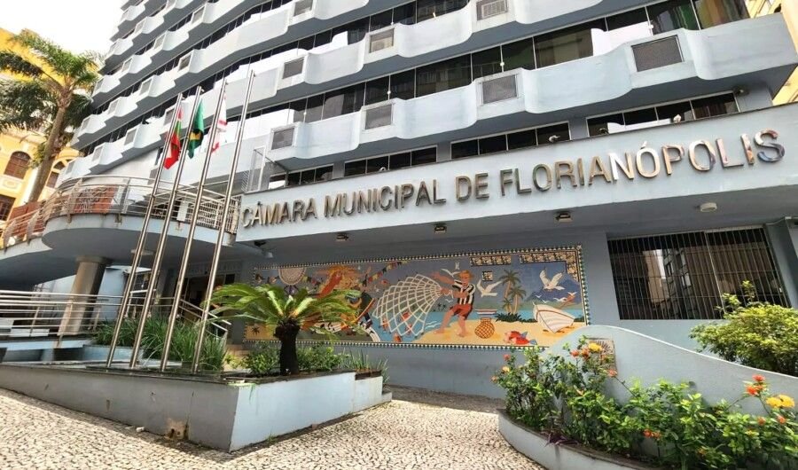Levantamento revela que 56% dos candidatos à Alesc nunca foram eleitos