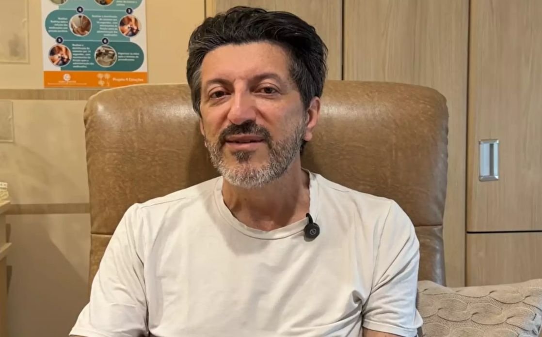 Lito Sousa, criador do canal Aviões e Músicas, morre aos 59 anos em SP