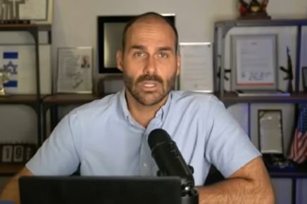 Moraes determina prisão de Eduardo Bolsonaro após condenação de 4 anos e 2 meses