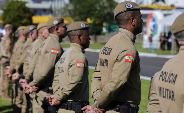 Polícia Militar forma 948 soldados temporários em Santa Catarina nesta sexta-feira