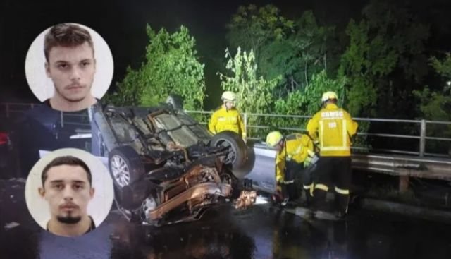 Dois jovens de 18 anos morrem em acidente de trânsito em Blumenau na noite de quinta-feira