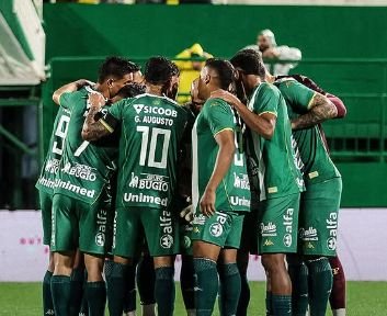 Chapecoense enfrenta Fluminense neste sábado com ingressos a partir de R$ 120