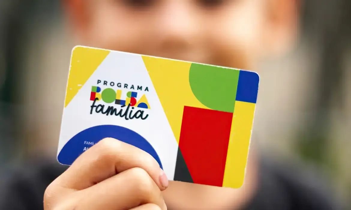 Pagamentos do Bolsa Família de outubro começam hoje e vão até quarta-feira