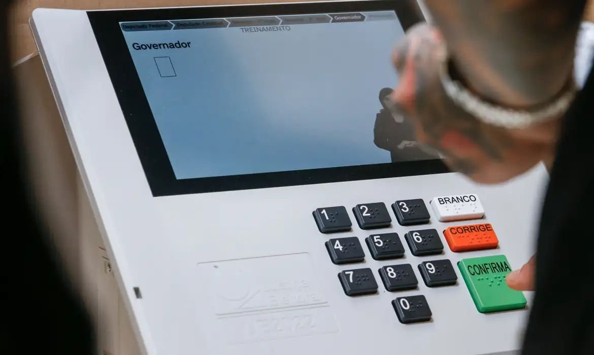 Eleitores devem consultar locais de votação antes do segundo turno em SMO no dia 25