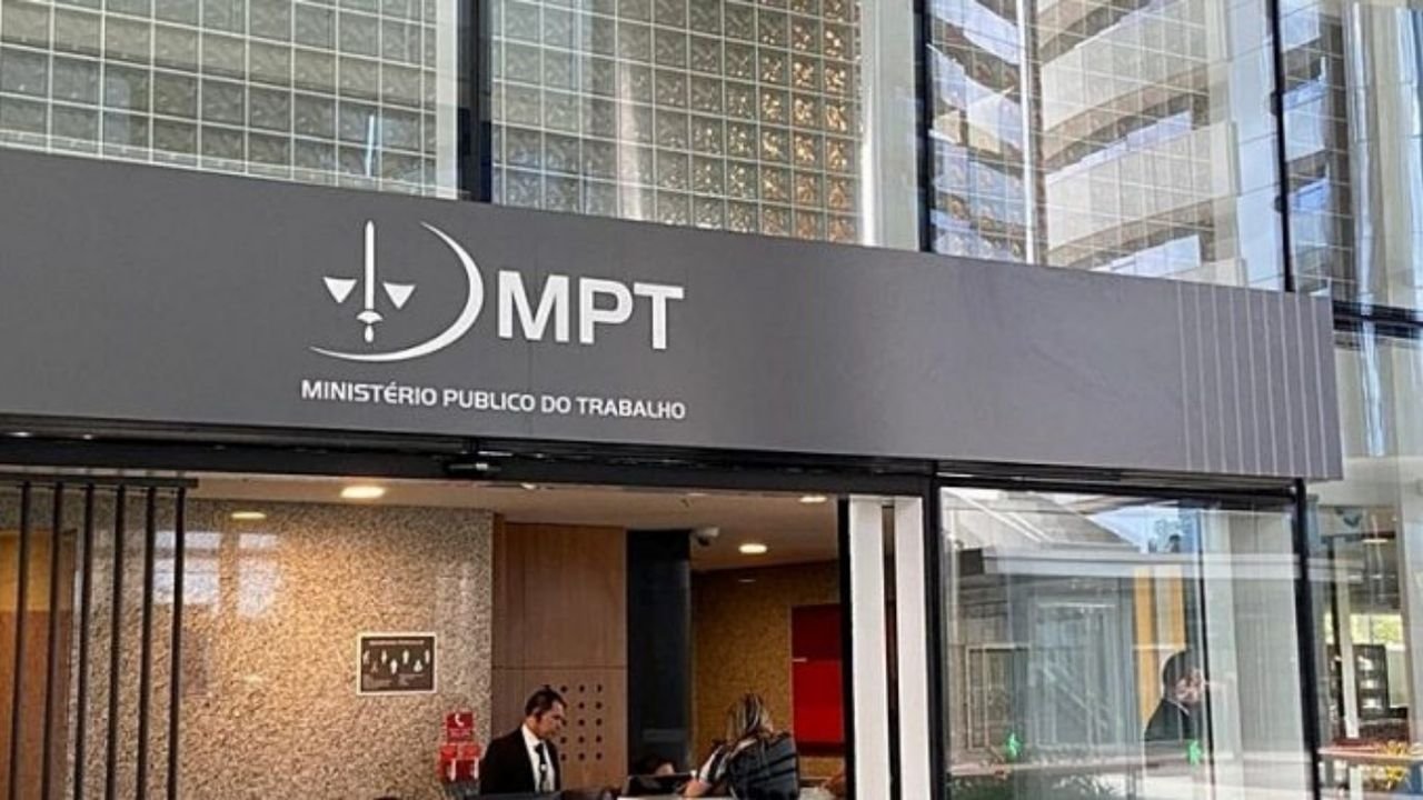 Denúncias de assédio eleitoral em SC aumentam 75% após reeleição de Lula